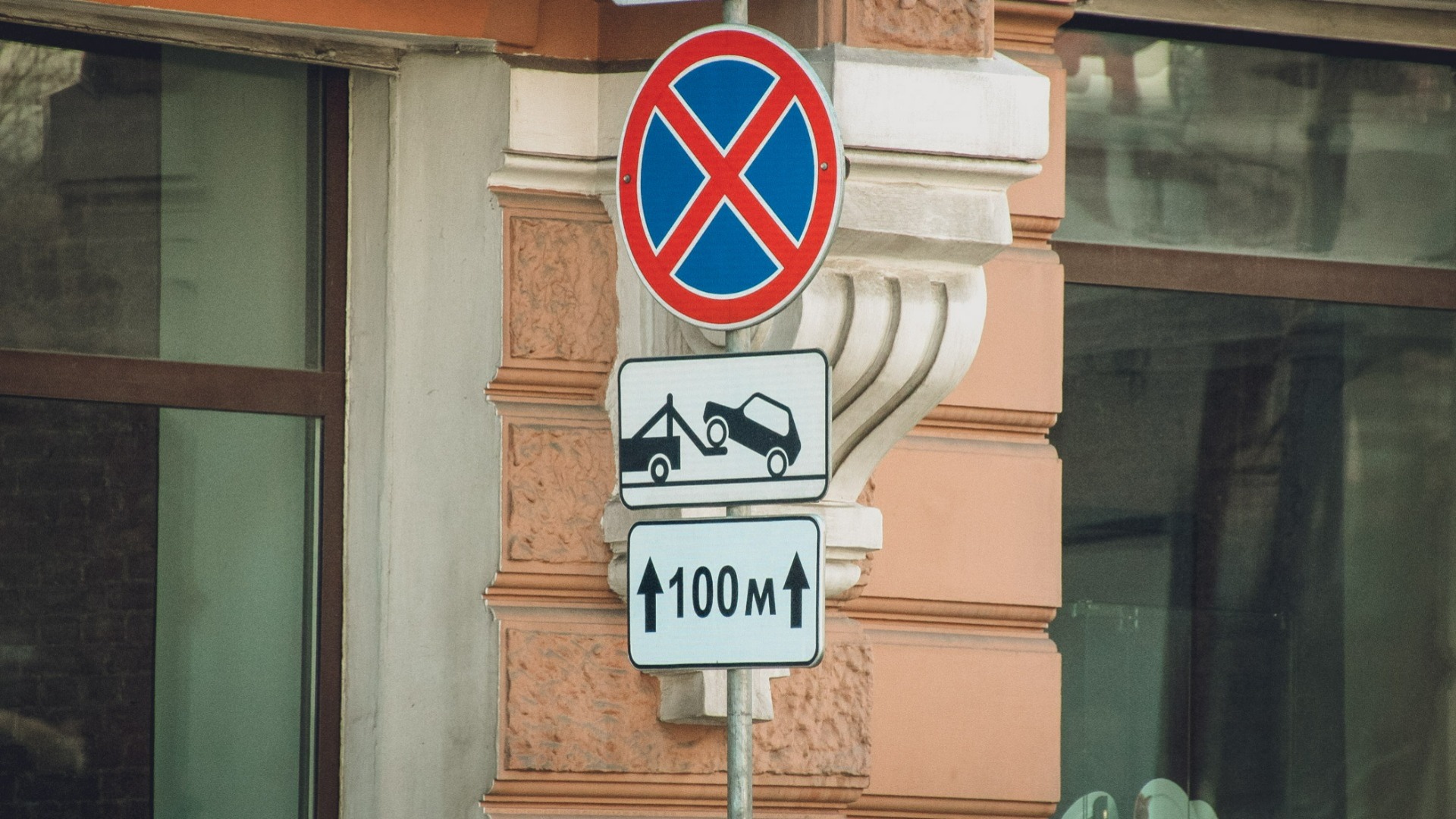 Остановку транспорта запретят около дома №172 на улице Ленина в Ижевске